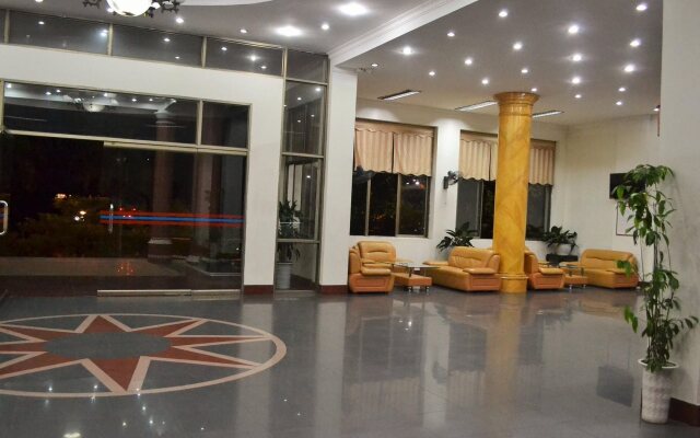 Bach Dang Hotel