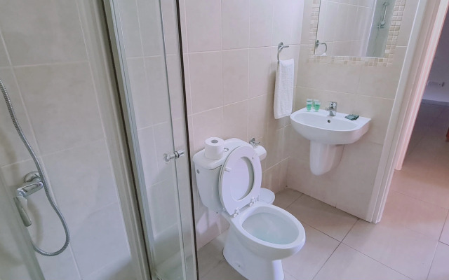 Trinity Apartment by STAY BnB