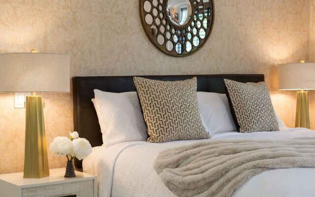 Chateau Inn and Suites