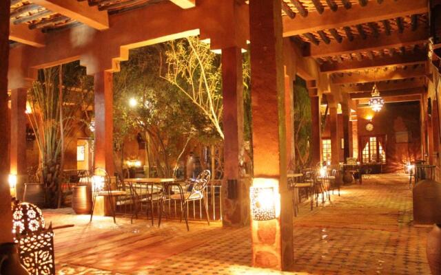 Hotel Kasbah Tizimi