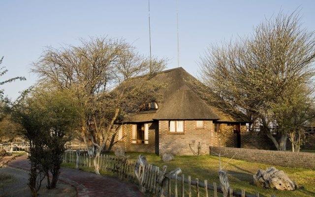 Grassland Safari Lodge