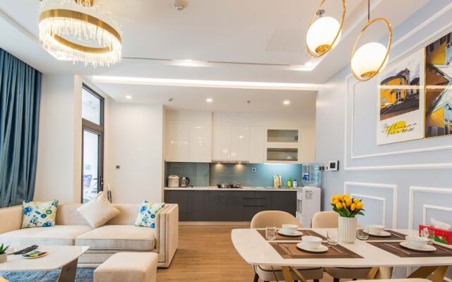 Hagi APT - Vinhomes Metropolis service apartment in Lieu Giai