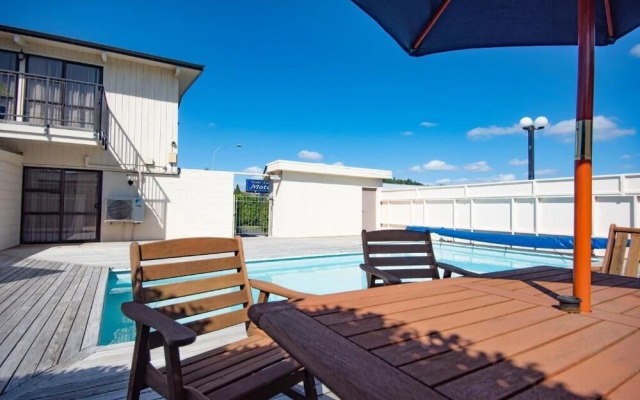 Tuki Tuki Motel