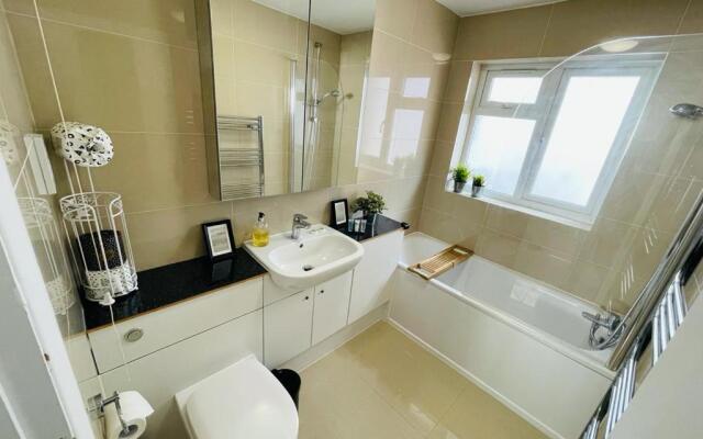 Enfield Chase Serviced Apartment