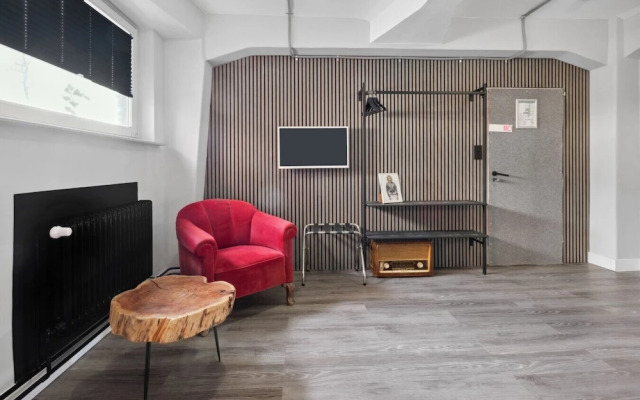 The Room 44
