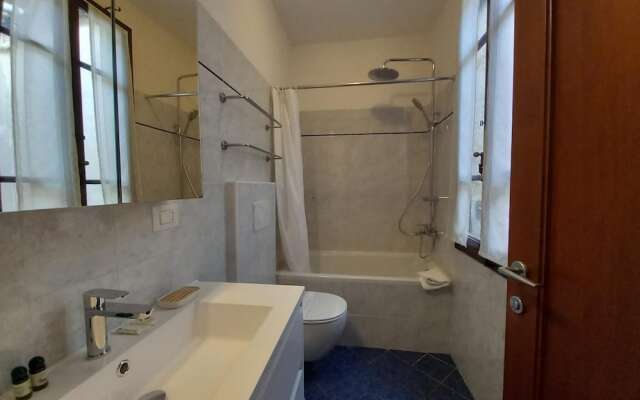 Porcellana Double in Firenze