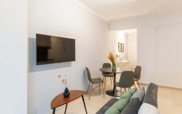 Phaedrus Living Alimos Edem Beach Flat