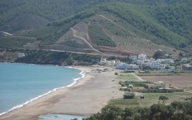 Amsabeach