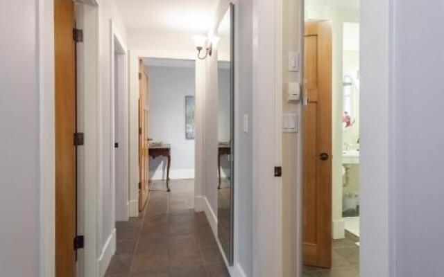 Beautiful, Quiet 3BR in Posh Kitsilano