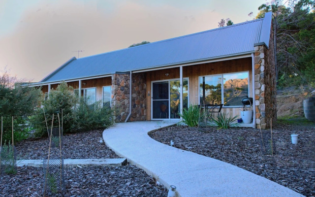 Freycinet Stone Studio 6