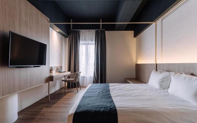 Impiana by Roxy Hotel