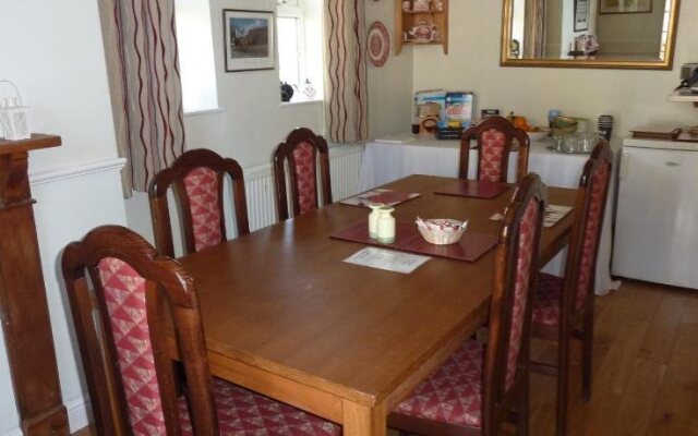 The Horseshoes Bed & Breakfast