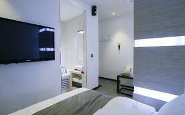 Hotel Myeongjak, Suwon