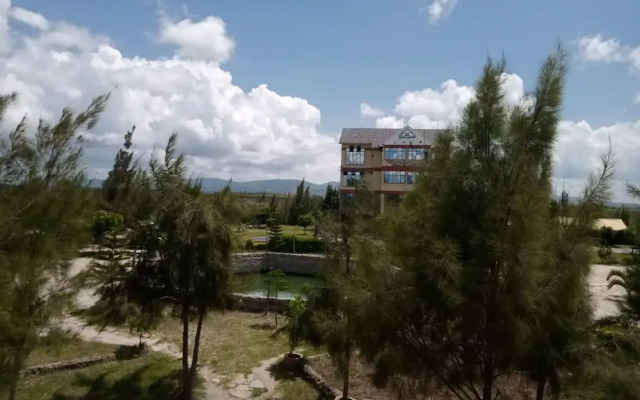 Wonderland Resort