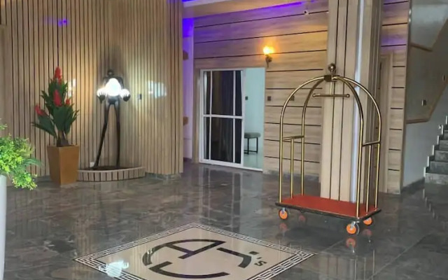 AJ'S Hotel & Suites