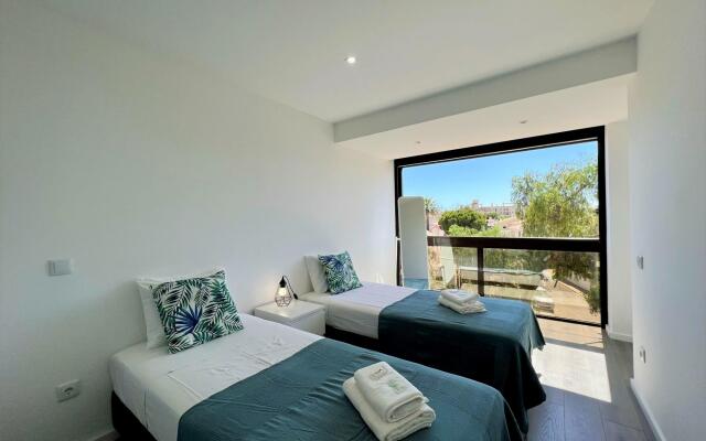 Albufeira Central 2 by Homing