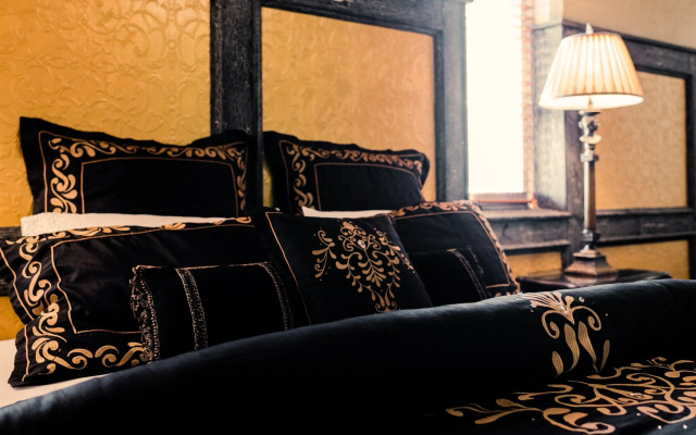 Castlemaine Colonial Motel and Apartments