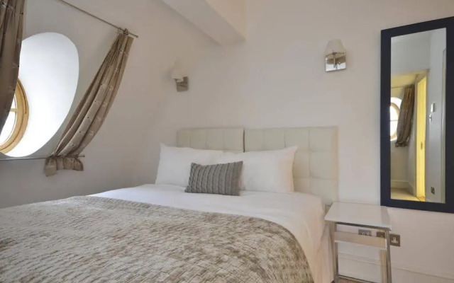 Uber London Palace Penthouse