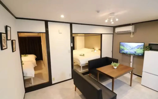 Shin-Osaka Grand Heights 101
