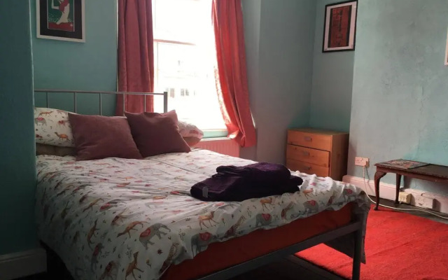 St Nicholas Street Apartment