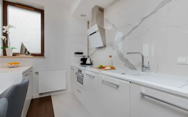 Apartment Sea Towers Gdynia by Renters