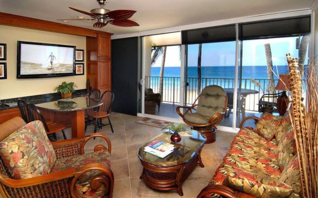 Hale Pau Hana Resort LLC