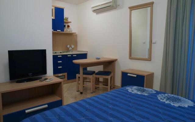 Apartments Laništa Dragović