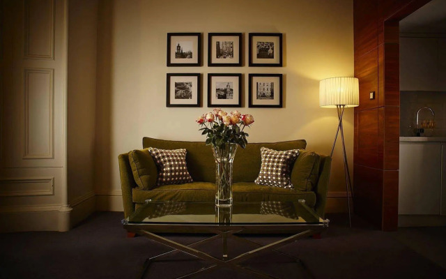 Merchiston Residence