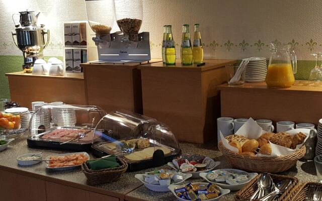 Landhotel Linden am Venekotensee