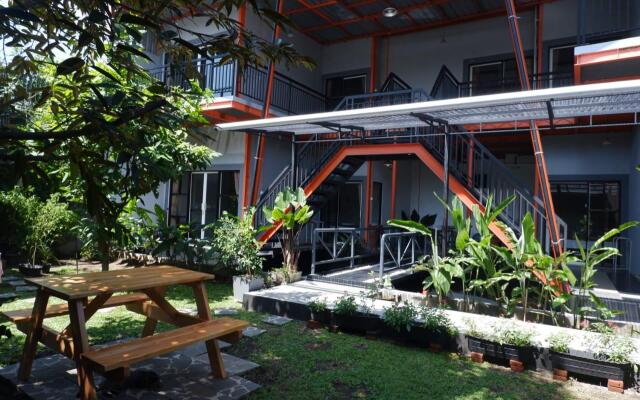 Ndalem Sorogenen Guesthouse