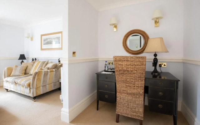 The Dower House Hotel