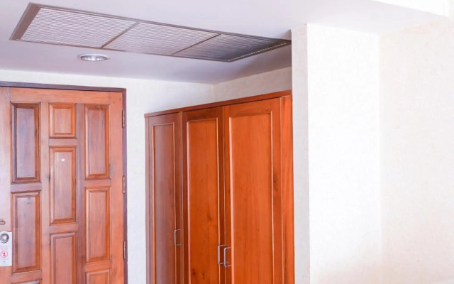 Sandy Spring Hotel