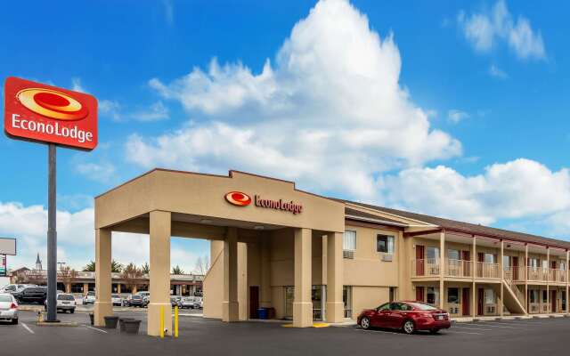 Econo Lodge East Staunton