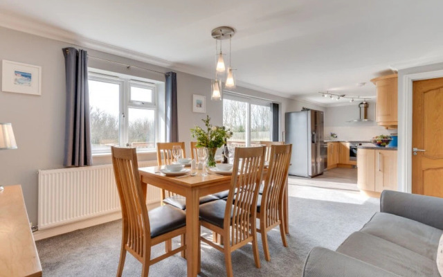 Atlantic Tregolds in Tregolds