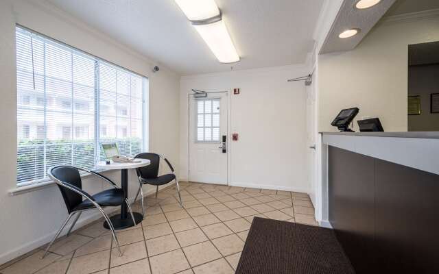 Studio 6 Roswell, GA - Atlanta