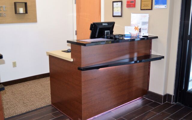 Comfort Inn & Suites Covington - Mandeville