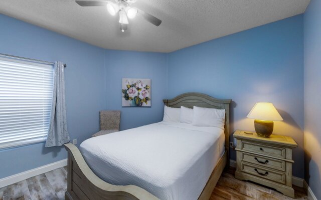 Palacio Condominiums