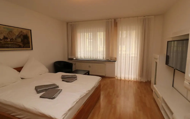 Nice Apartment in Essen With Balcony