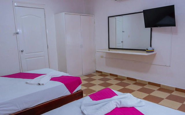 OYO Hotel Marías,Aeropuerto Internacional de Chetumal