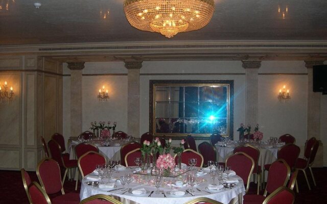 Beirut Promenade Hotel