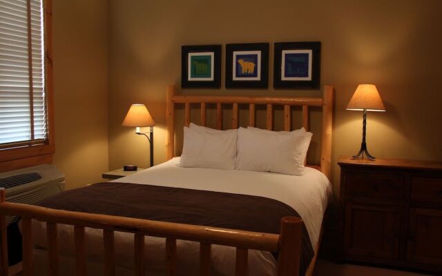 Timberline Lodges by Fernie Lodging Company
