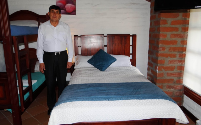 Imperio Real - Hosteria