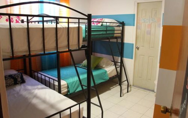 Los Panas Hostel