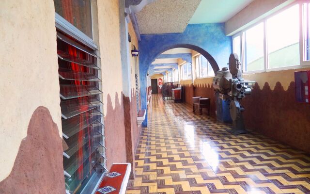 Hotel La Sin Ventura