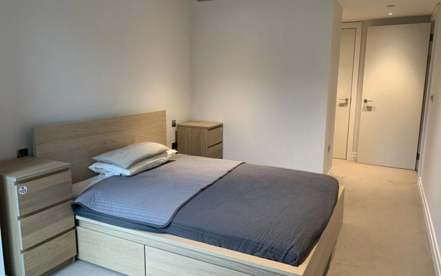 Stylish 2 Bed Flats Near US Embassy