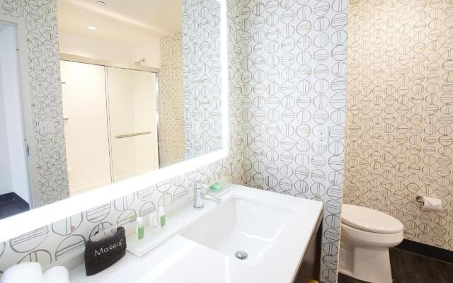 Holiday Inn Louisville Downtown by IHG