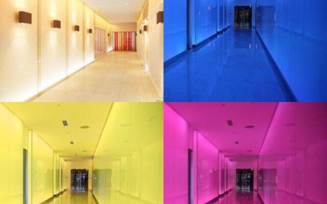 Azure Urban Beach Resort Manila by Radlett