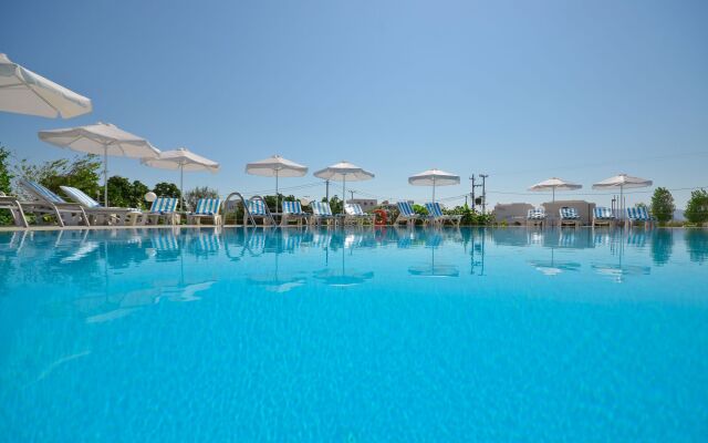 Birikos Hotel & Suites