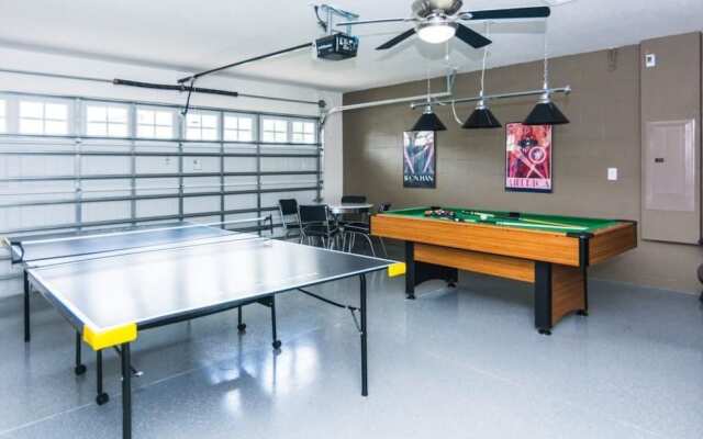 Amazing Vacation CG1457 - 6 Br Home