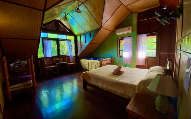 Shanti Lodge Phuket